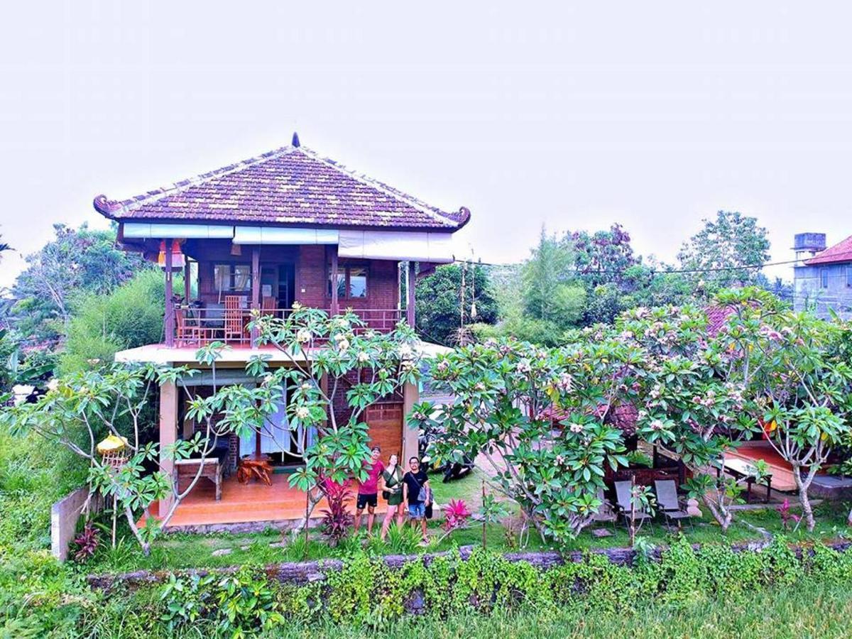 White Villa Ubud Exterior photo